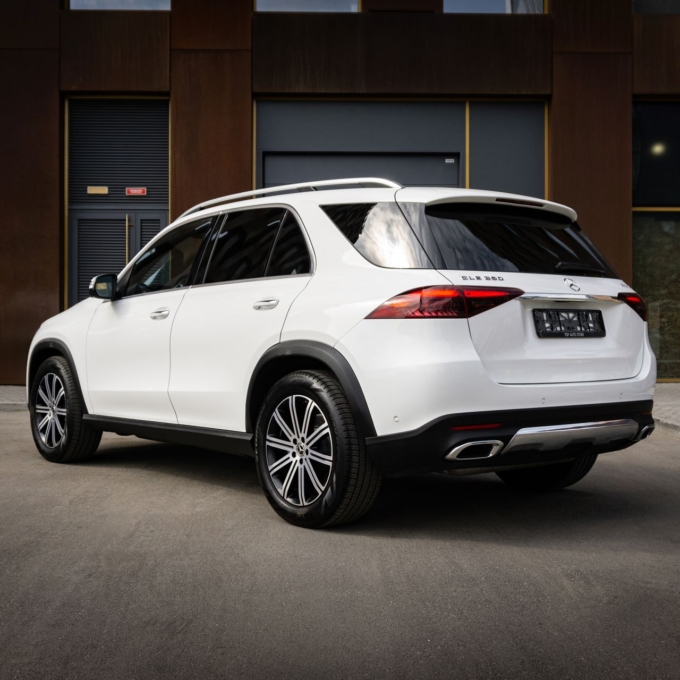 Mercedes-Benz GLE-класс 2.0 AT, 2023 — изображение 3
