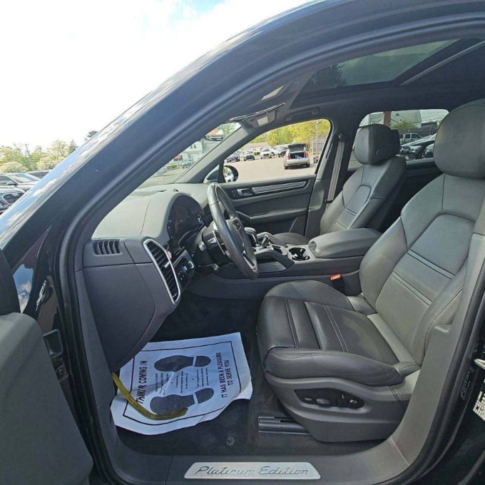 Porsche Cayenne 3.0 AT Platinum Edition, 2022 — изображение 5