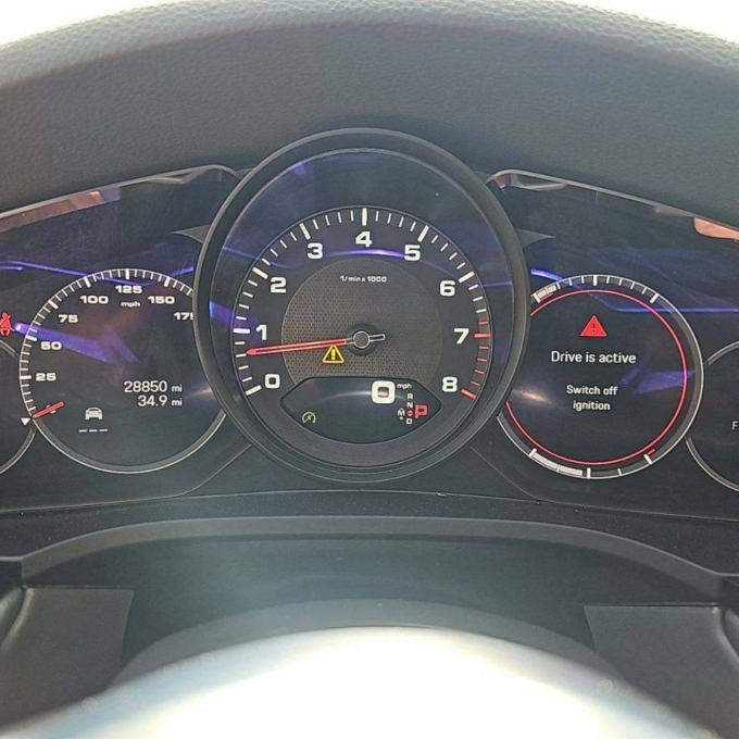 Porsche Cayenne 3.0 AT Platinum Edition, 2022 — изображение 6
