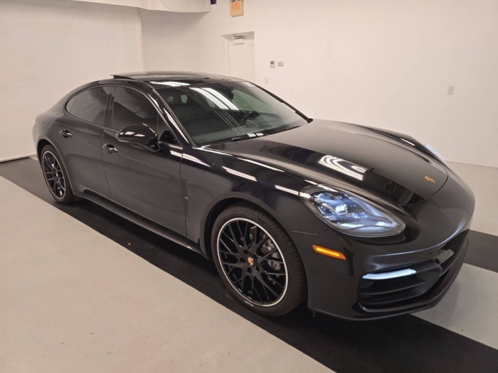 PORSCHE PANAMERA 4, 2021
