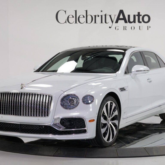 BENTLEY FLYING SPUR HYBRID, 2022 — изображение 2