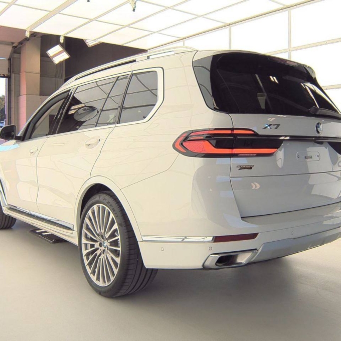 BMW X7 XDRIVE40I, 2022 — изображение 4