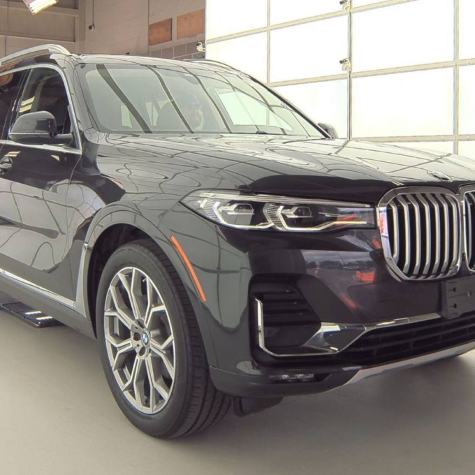 BMW X7 3.0 AT, 2021