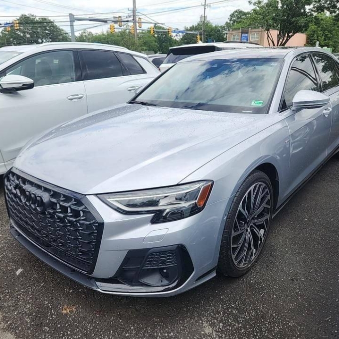 AUDI A8 L, 2022