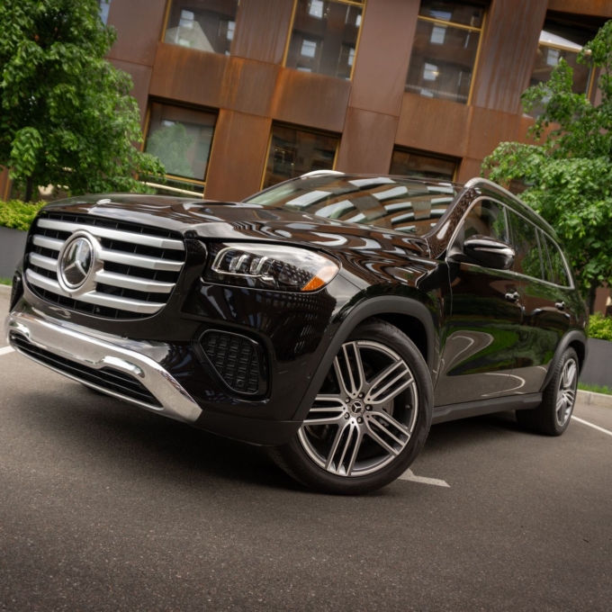 Mercedes-Benz GLS 450, 2023 — изображение 12