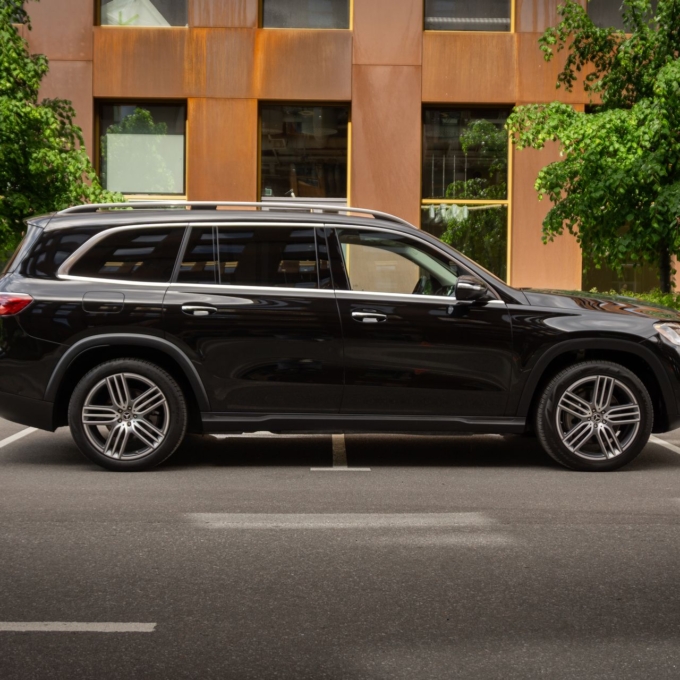 Mercedes-Benz GLS 450, 2023 — изображение 5