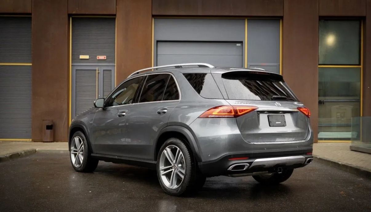 Mercedes-Benz GLE-класс 2.0 AT, 2020 — изображение 2