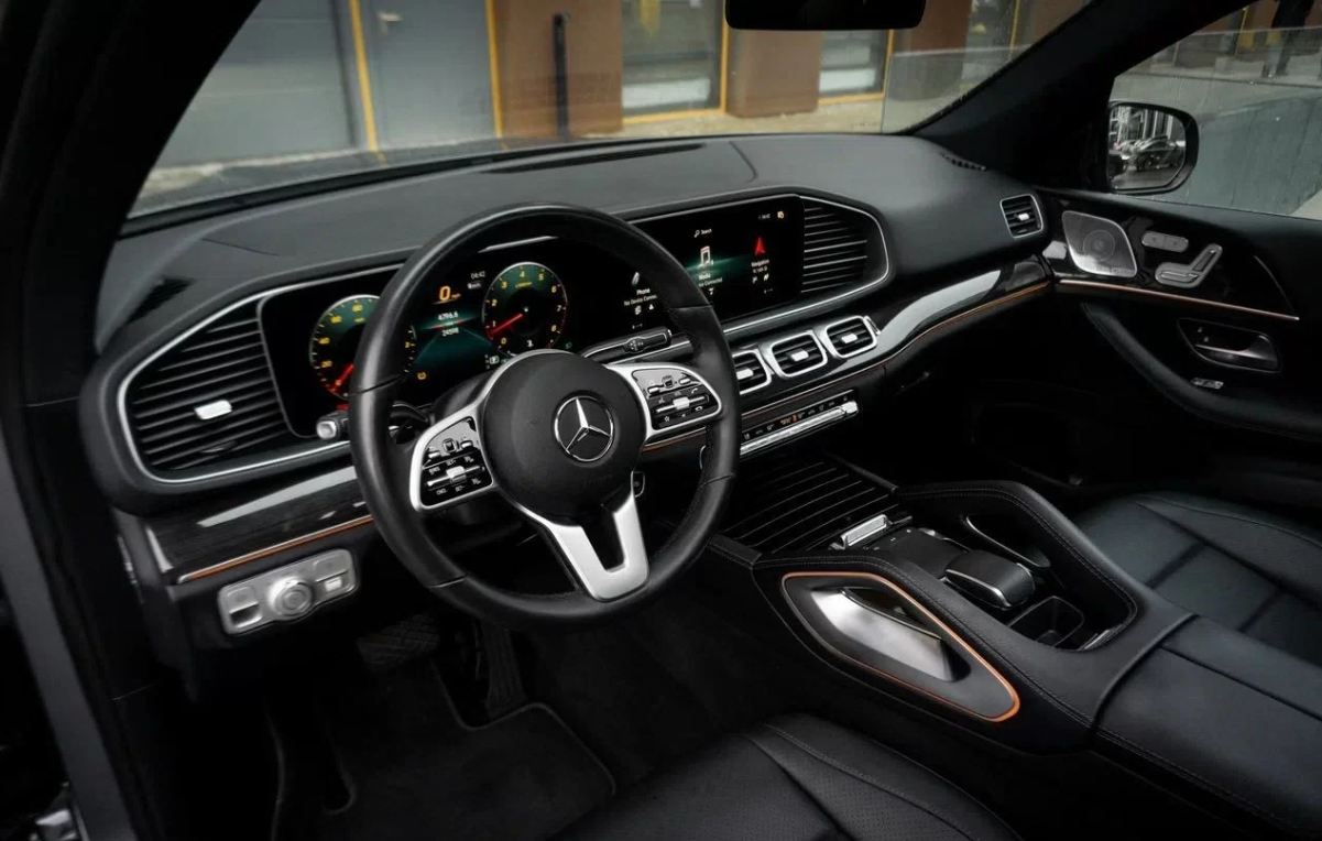 Mercedes-Benz GLE-класс 2.0 AT, 2020 — изображение 3