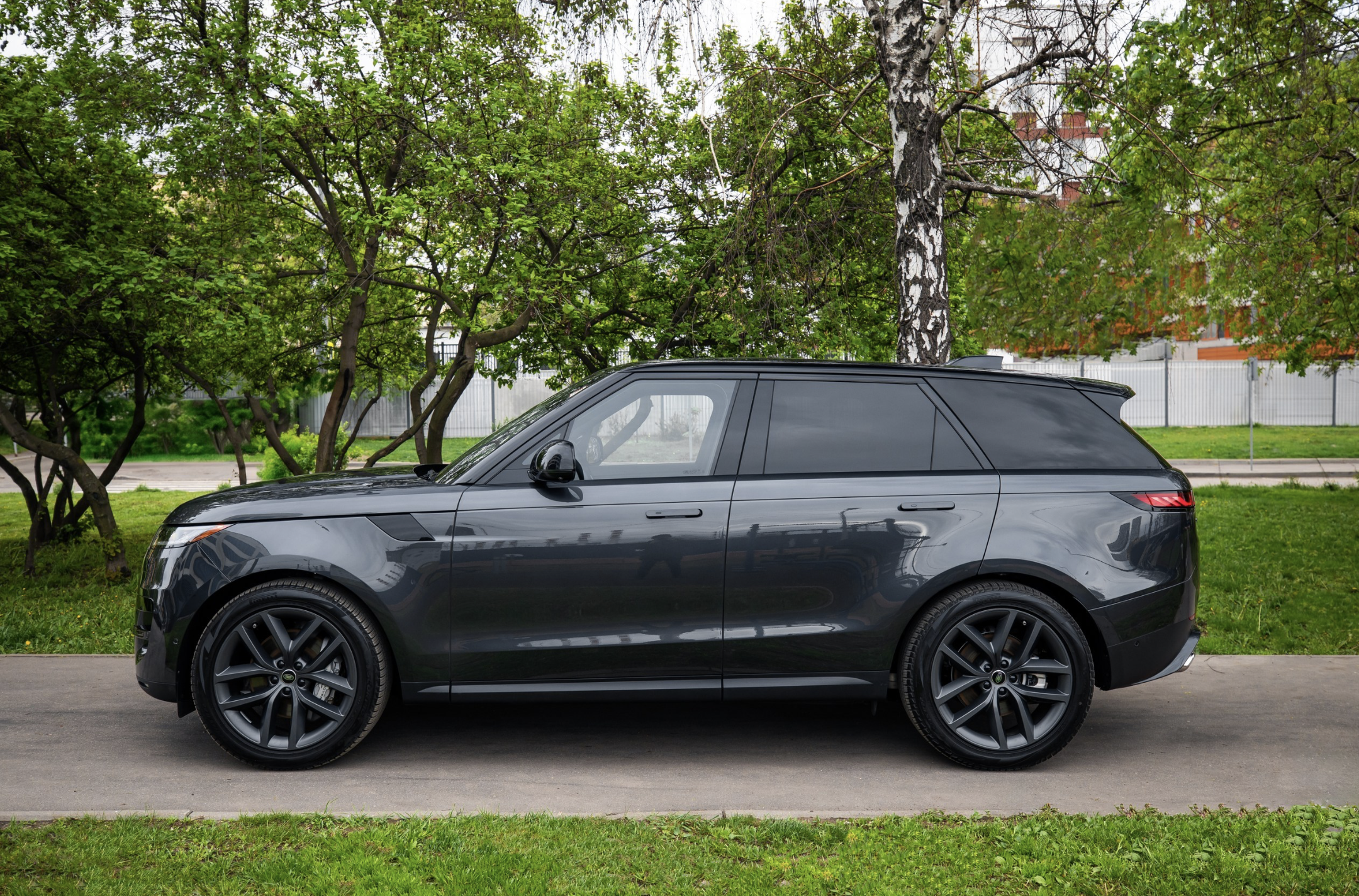 Land Rover Range Rover Sport, 2025 — изображение 2