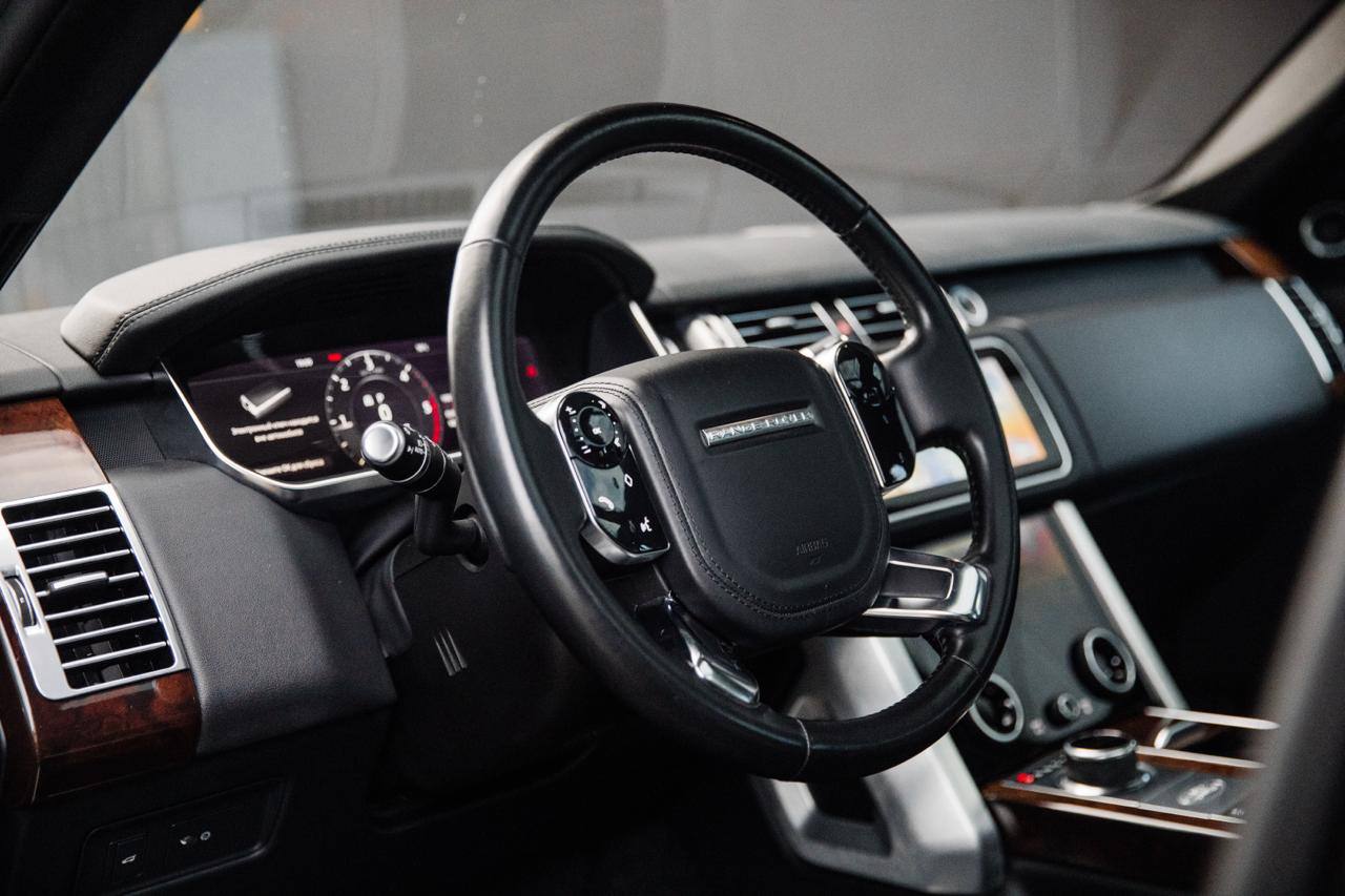 LAND ROVER RANGE ROVER, 2019 — изображение 4