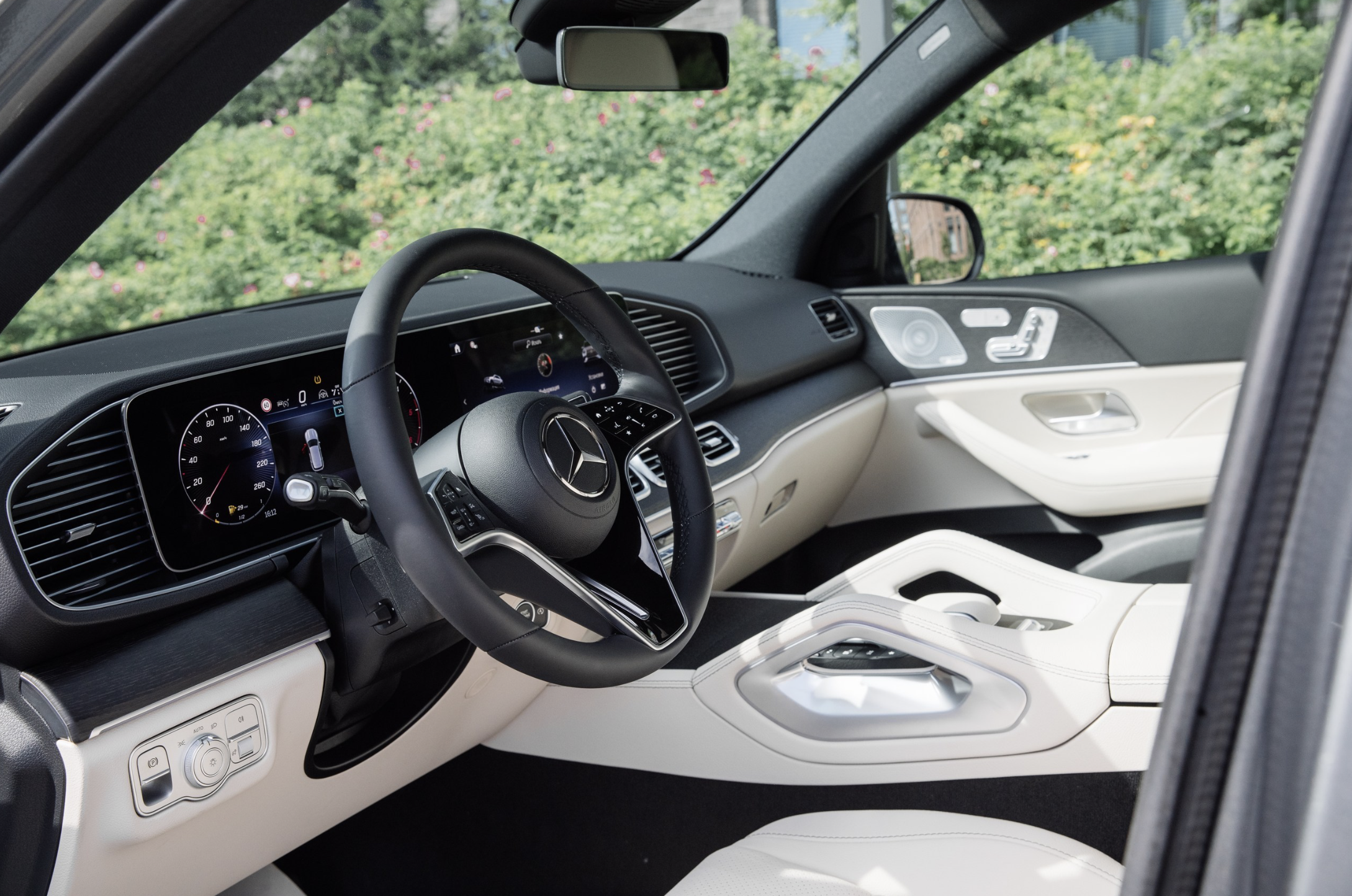 Mercedes-Benz GLE 450d, 2024 — изображение 9