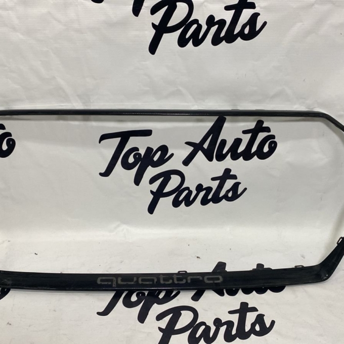 Корпус решетки радиатора Audi A4 / A5 (B9) 8W6853651