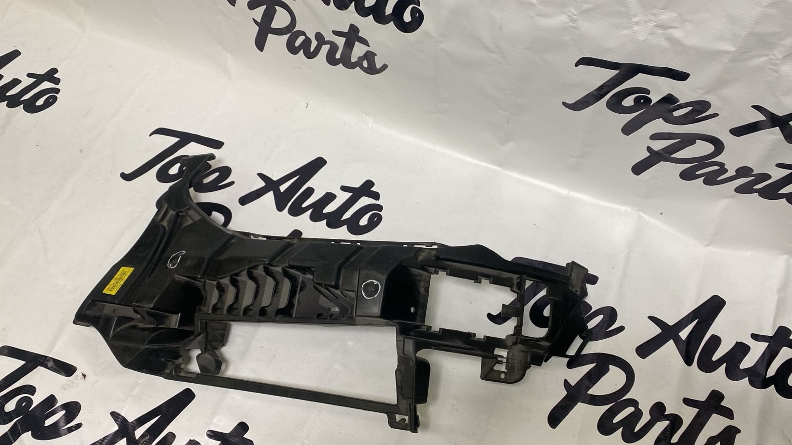 Кронштейн ПТФ BMW X3 (G01, F97) 51117399977