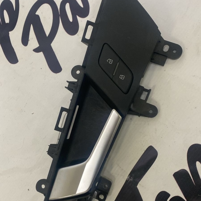 Ручка открывания двери передняя Audi Q5 / SQ5 (FY) 80A837019