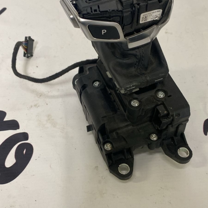 Селектор акпп Audi A4 / A5 (B9) 8W1713041E